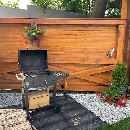 Garden Apartment