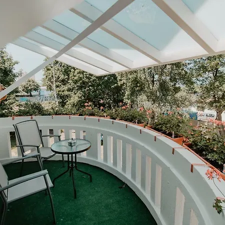 Apartment Garden Poprad